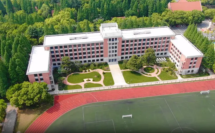 上海理工大学校园环境